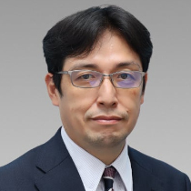 山田 英司